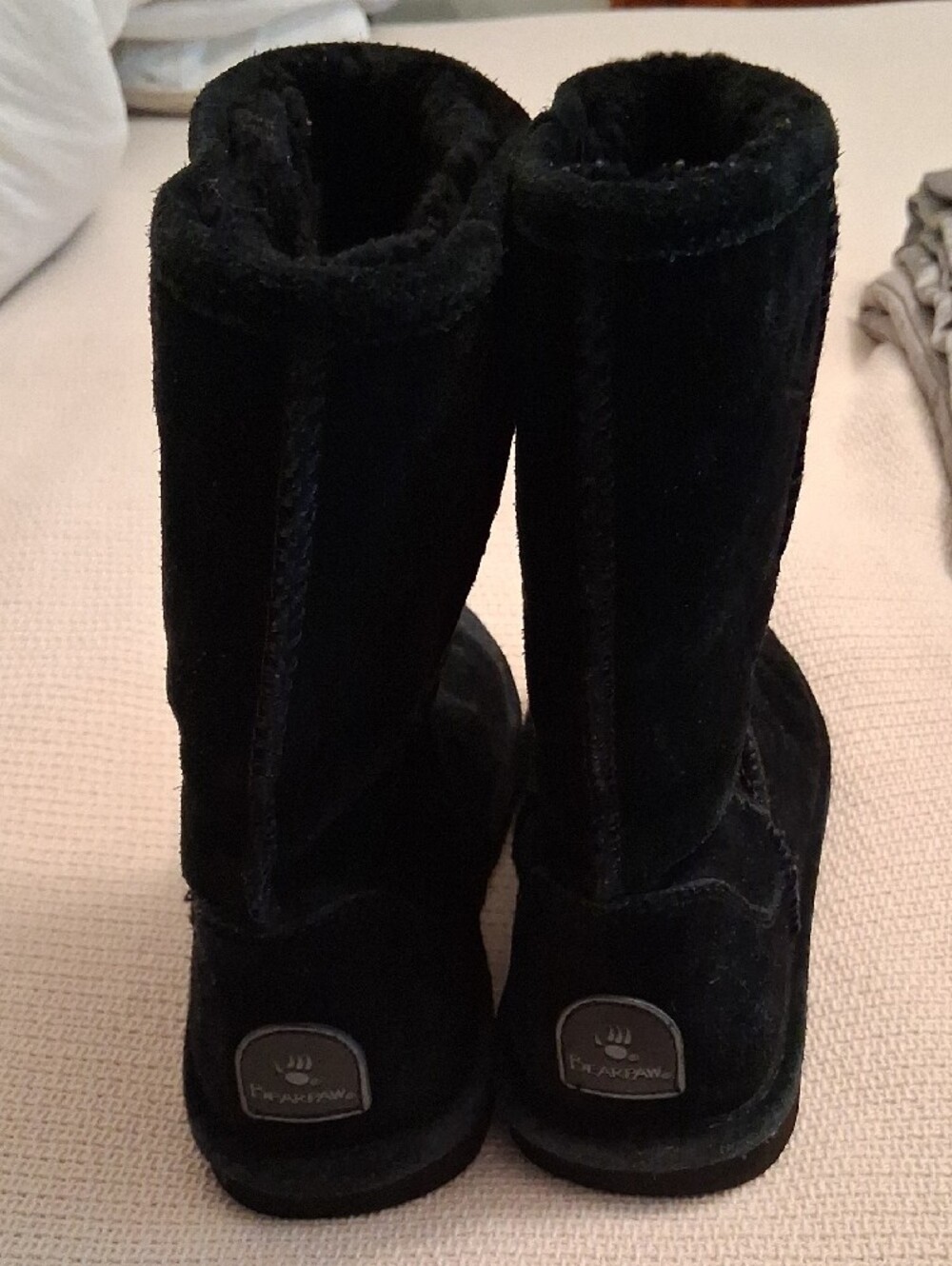 BearPaw Women's Black Plush-Lined Winter Boots - Picture 4 of 6